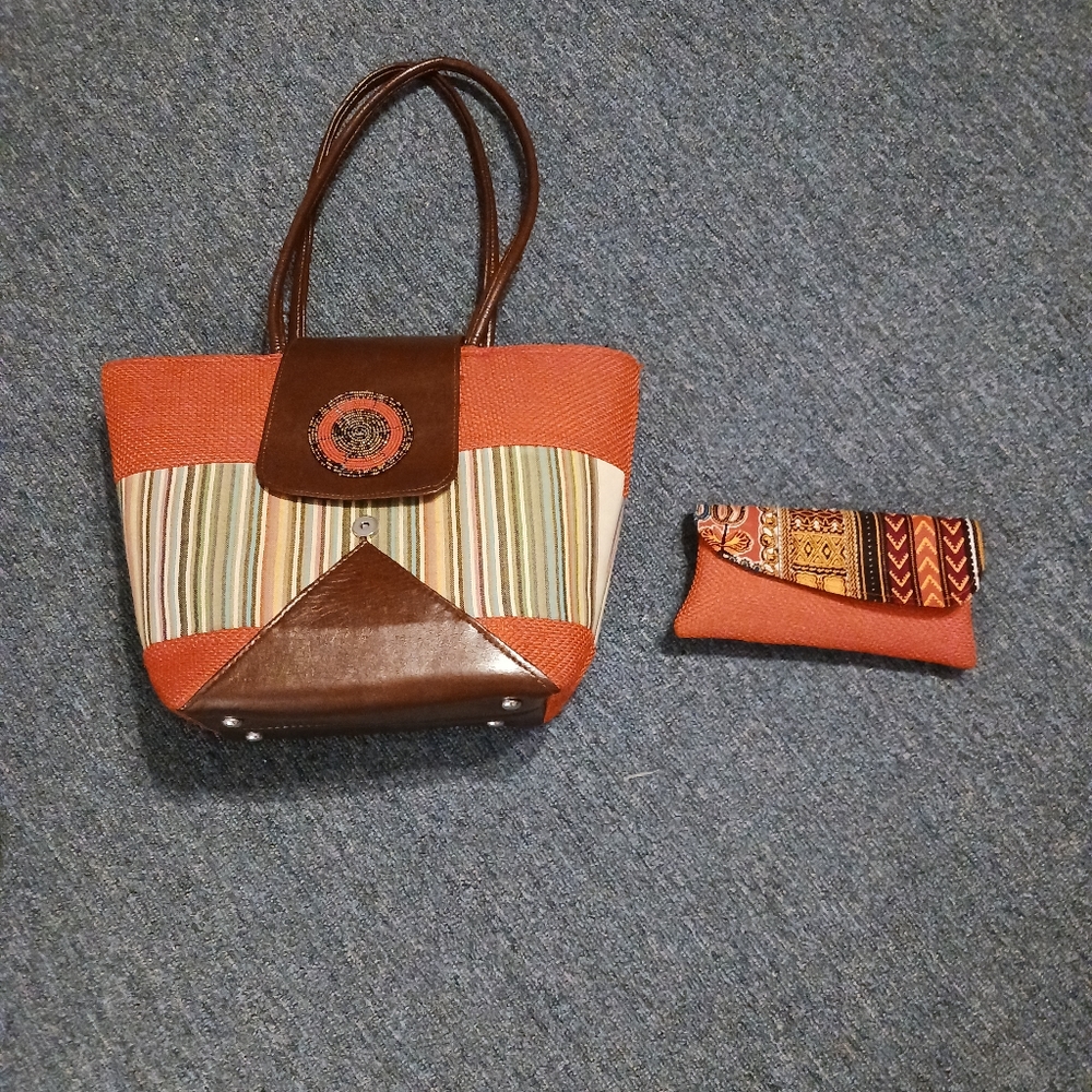 EUC clutch bag ONLY